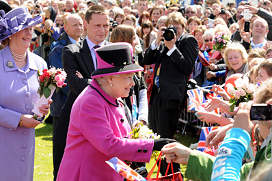 The Queen in Salisbury The Queen in Salisbury
